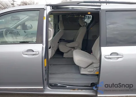 2012 Toyota Sienna Le 7 Passenger из США, поврежденный, VIN 5TDJK3DC4CS031306